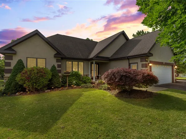 4043 Ontario Center Rd, Walworth, NY 14568
