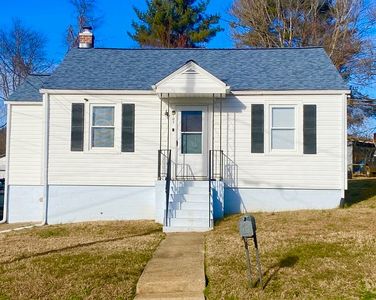 107 Roselawn Hts, Martinsville, VA, 24112