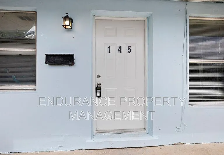 145 W 28th St — Photo 5