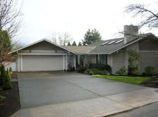 17930 Meadowlark Ln, Lake Oswego, OR 97034