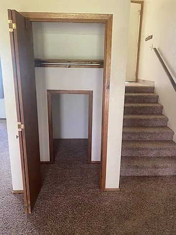 337 Aristocrat Dr — Photo 7