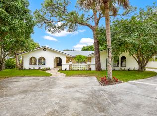701 Lakewood Cir, Merritt Island, FL 32952