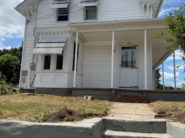 120 Mathewson Street, Griswold, CT 06351