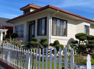 8730 Dowling St, Oakland, CA 94605