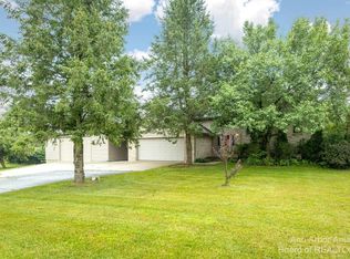 6202 Swallow Ln, Ypsilanti, MI 48197