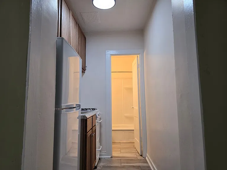 922 Fulton St — Photo 40