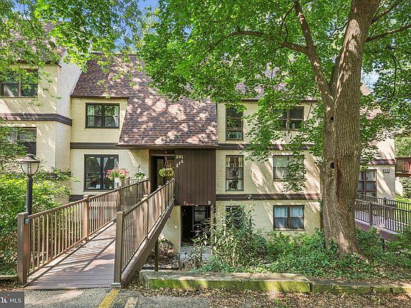 2nd image of 291 Shawmont Ave #4F7