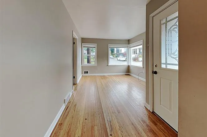 4700 SW Othello St #1 — Photo 14