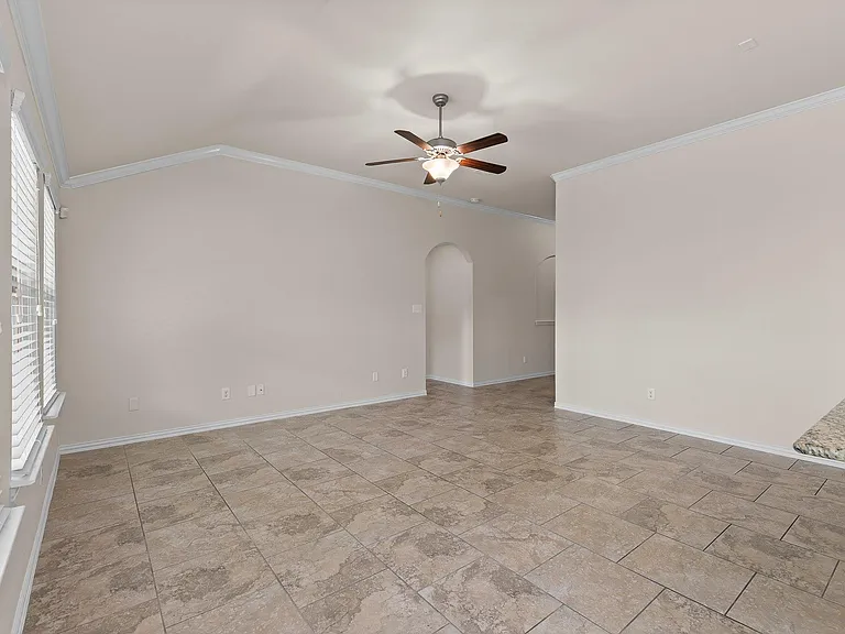 4517 Chestnut Meadows Bnd — Photo 13