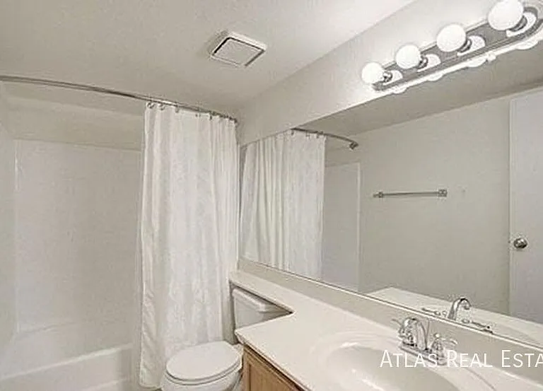 18811 N 19th Ave #2004 — Photo 6