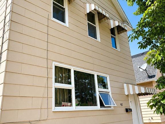 3rd image of 442 18th St
