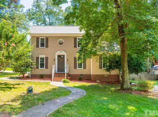 1000 Charred Oak Cir, Apex, NC 27502