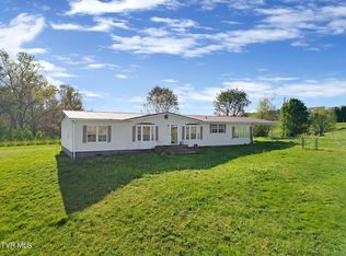 882 Jim Fox Rd, Greeneville, TN 37743