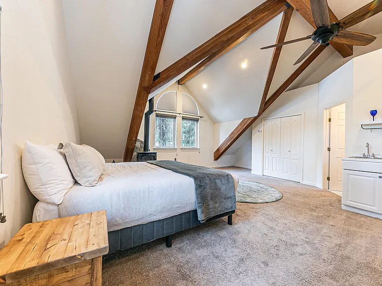 15040 Davos Dr — Photo 13