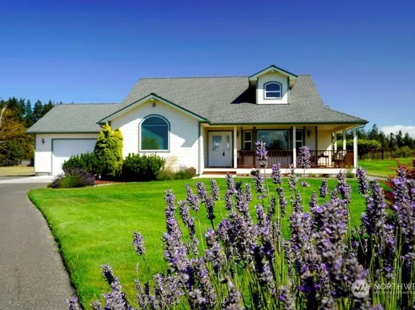 311 Dungeness Greens Way, Sequim, WA 98382