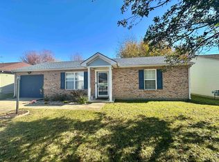 2030 Seasons Ridge Blvd, Evansville, IN 47715