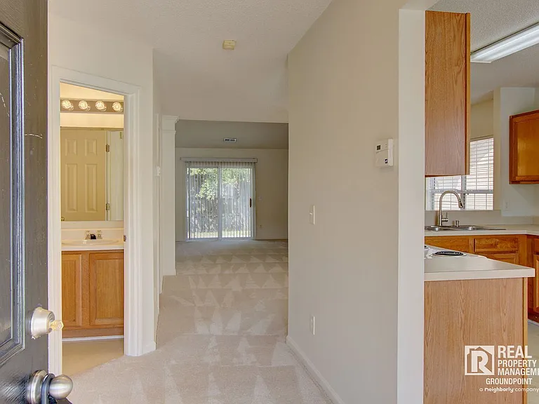 239 Dupont Way — Photo 2