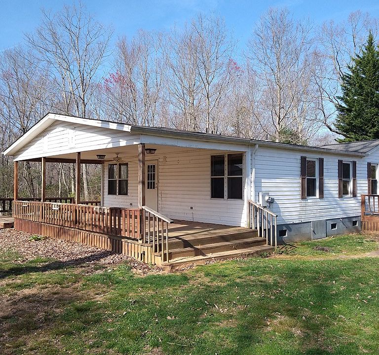 410 Wolf Creek Ln, Ararat, VA 24053 | Zillow