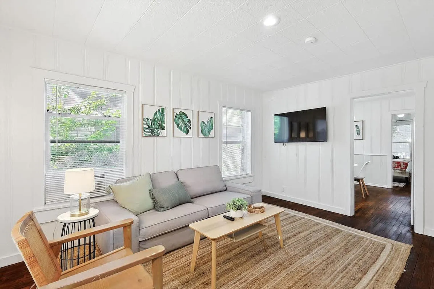 1 bed, 1.0 bath, 592 sqft, $3,371 — Photo 1