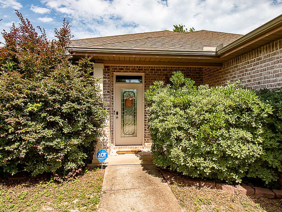 1st image of 41 Cactus Rd