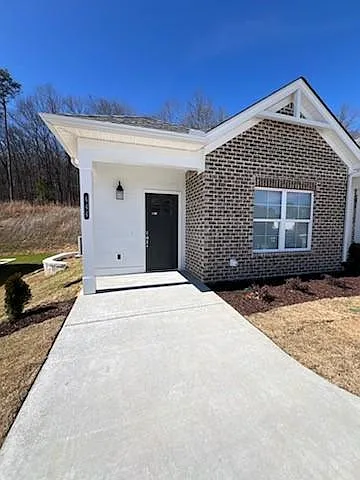 Building Photo - 444 Bellingham Dr NE