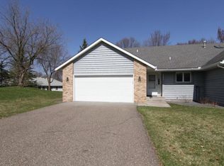 6477 Bonner Ct N, Inver Grove Heights, MN 55076