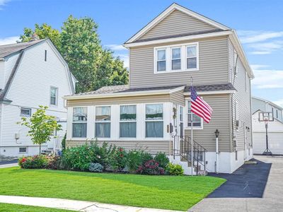 363 Hewlett Parkway, Hewlett, NY, 11557