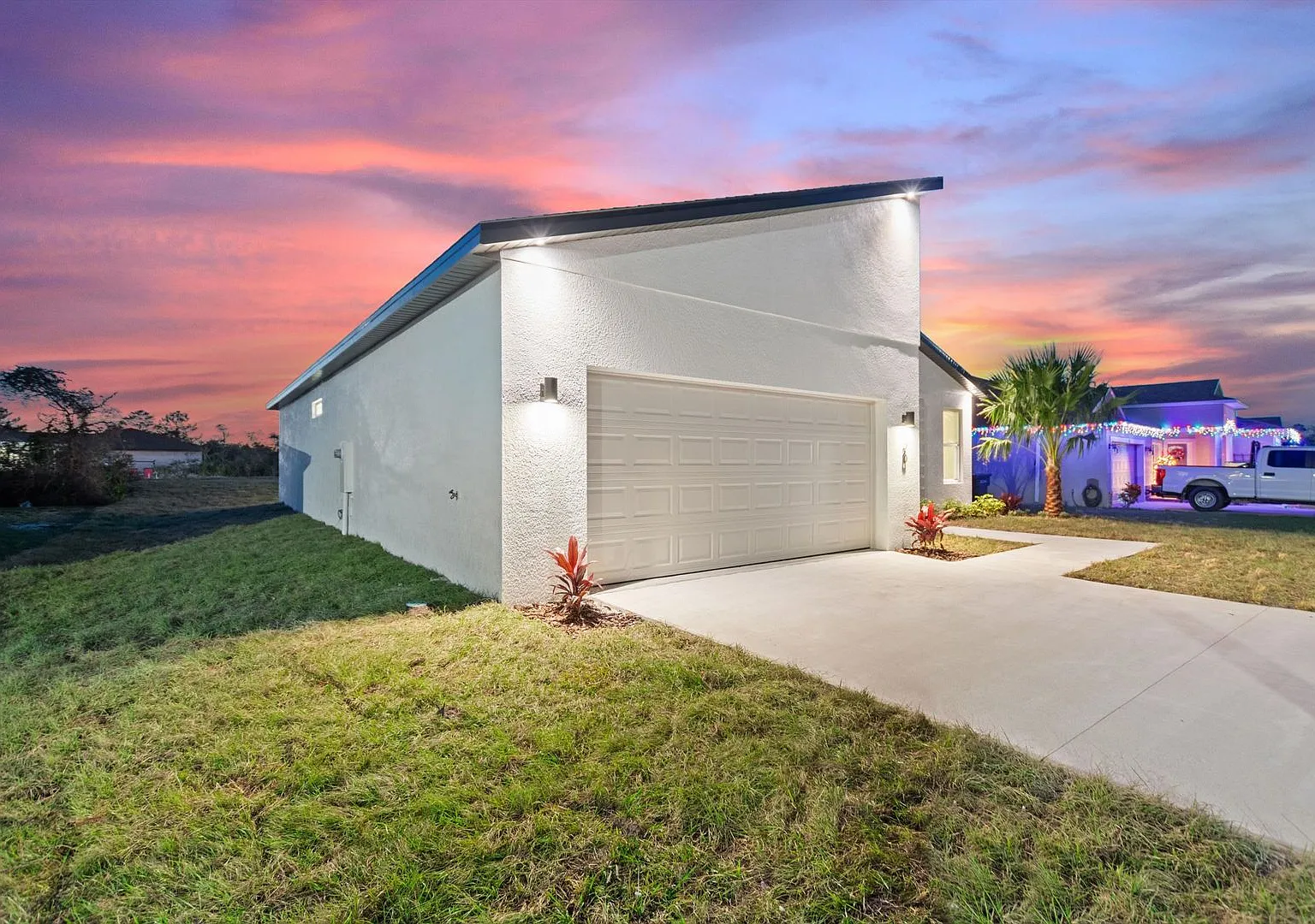 Modern, Energy-Efficient Home with All the Upgrades — Photo 4