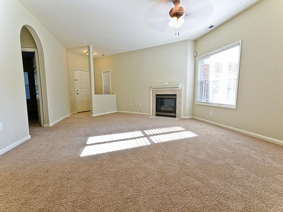 4th image of 1121 Turtle Creek Road #C