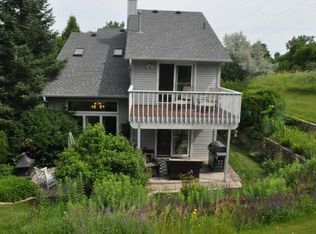 4331 Arrowhead Ct, Minnetonka, MN 55345