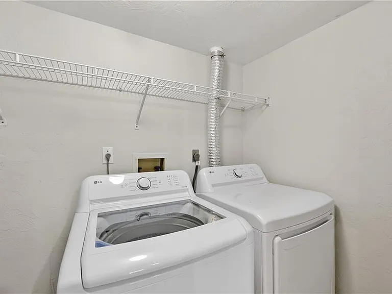 144 Cypress Way E #701 — Photo 24