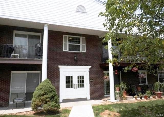 1st image of 10315 Forest Brook Ln APT B