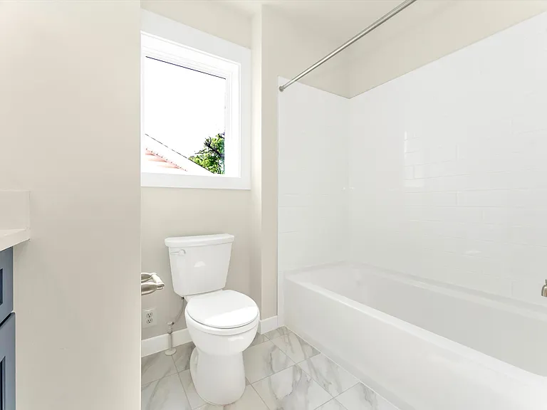 328A Madison St — Photo 18