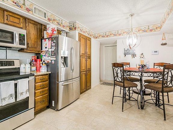 5th image of 3713 Glover Dr