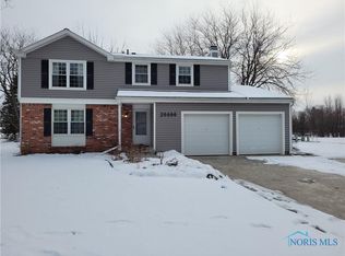 28686 White Rd, Perrysburg, OH 43551
