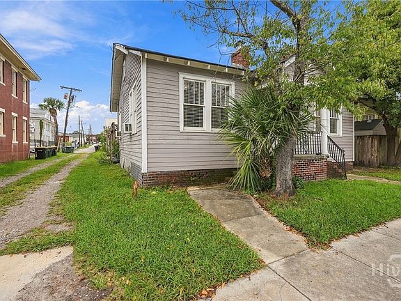 3rd image of 2503 Price Street