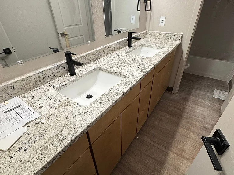 720 W Prospect Rd #101 — Photo 27