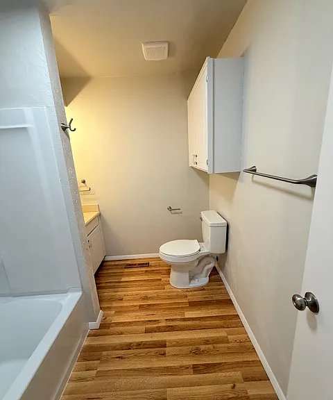 2406 W 10th Ave — Photo 19