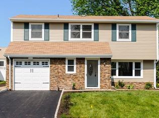 45 N Lincoln Ave, Colonia, NJ