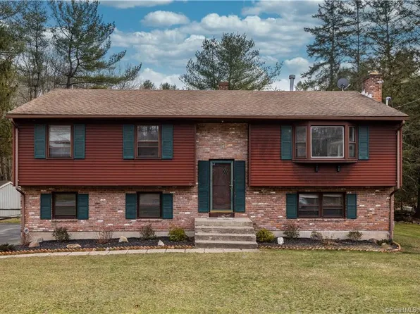 55 Bushnell St, Terryville, CT 06786