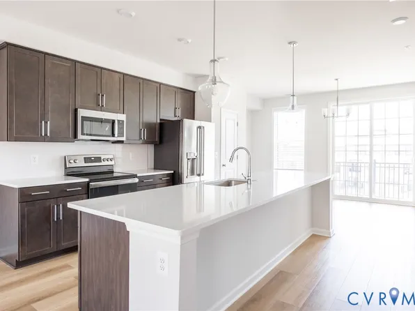 13296 Coalfield Station Ln, Midlothian, VA 23114