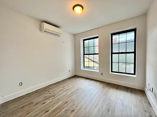 Rented by Coda Real Estate NYC | media 19
