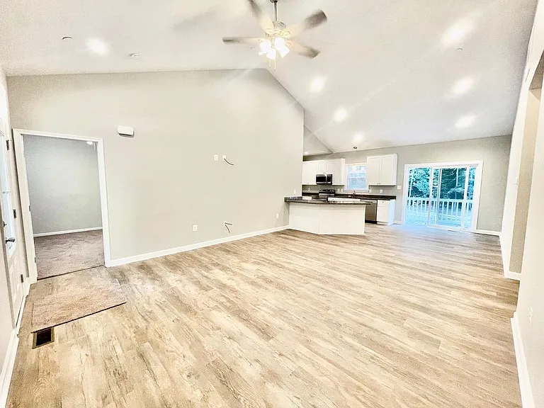 26323 Argentina Dr — Photo 20