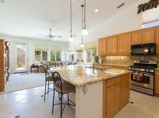 33082 Canopy Ln, Lake Elsinore, CA 92532