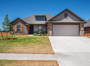 729 Virginia Ave, Newcastle, OK 73065