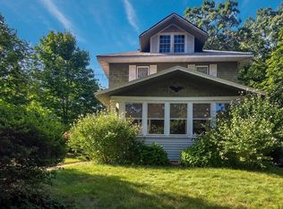 5 Brookland Rd, Woburn, MA 01801