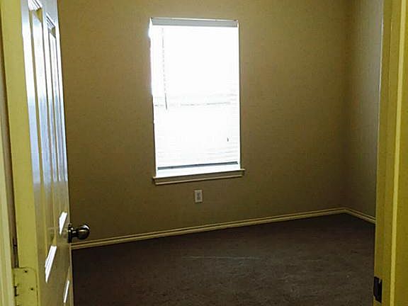 2nd image of 20202 Shore Meadows Ln