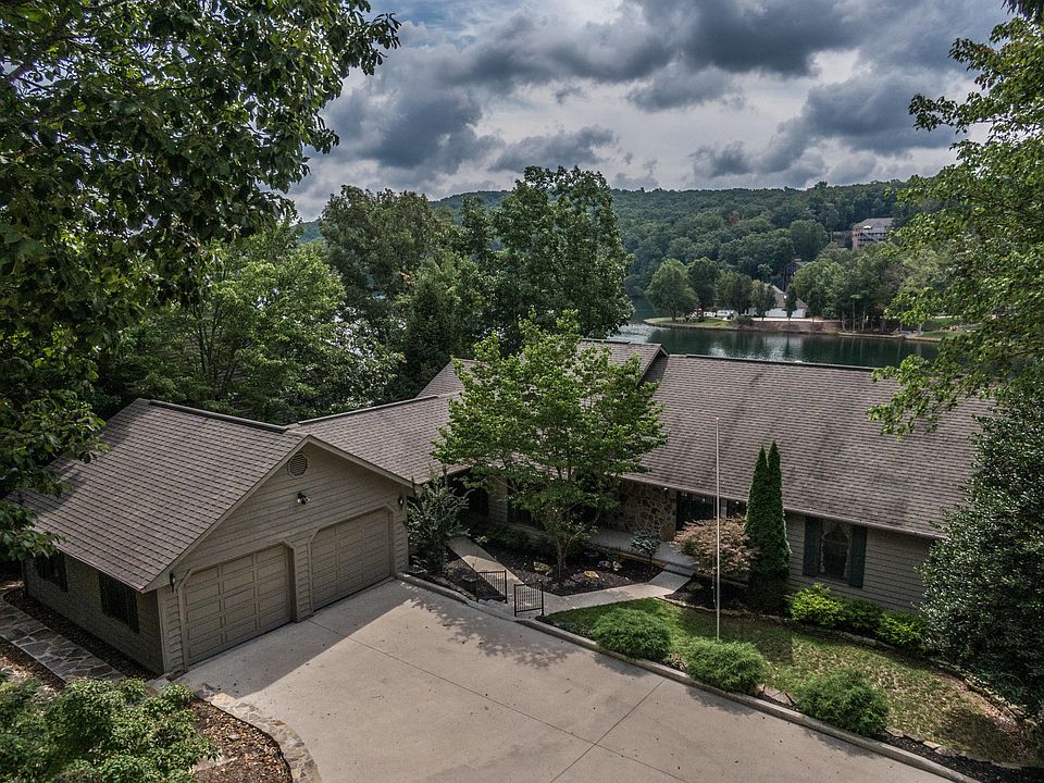 1st image of 24 Brixton Ln