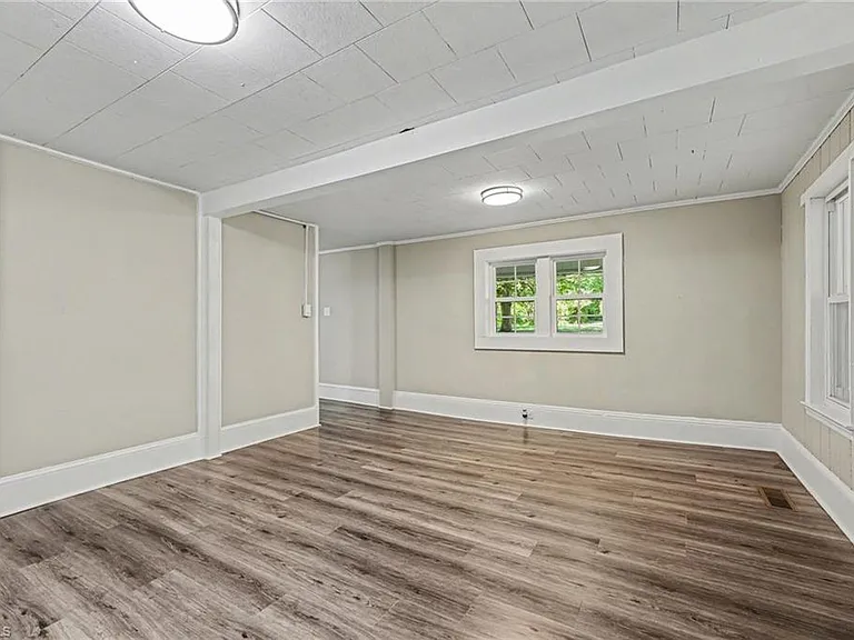 4534 Rocklane Dr — Photo 14