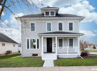 245 N State St, Geneseo, IL 61254